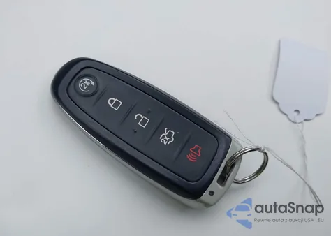 2019 Ford Escape Titanium z USA, uszkodzony, nr VIN 1FMCU0J99KUA51003